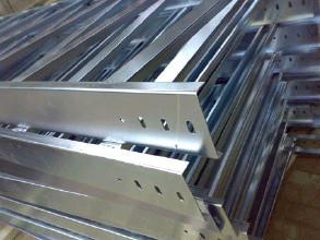 供應(yīng)?？趪娡侩娎|橋架200100