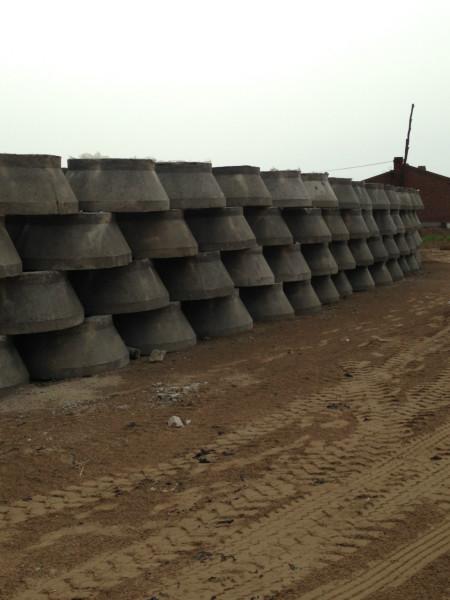 供應(yīng)檢查井和下水井