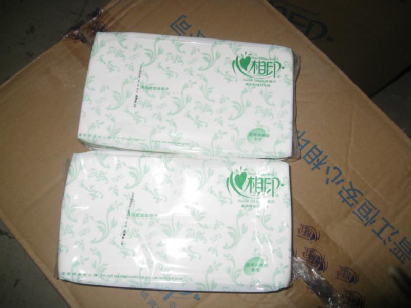 供應成都*的生活用紙廠家，生活用紙廠家*，成都生活用紙批發(fā)報價