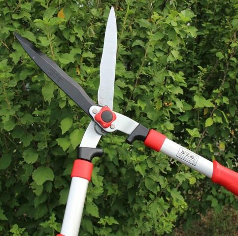 進(jìn)口佐川吉1037整籬剪價(jià)格、鋁柄綠籬剪 、整籬剪9寸波浪園藝工具