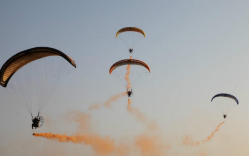 供應(yīng)來一場(chǎng)說走就走的旅行，動(dòng)力傘體驗(yàn)，動(dòng)力傘培訓(xùn)，空中旅行