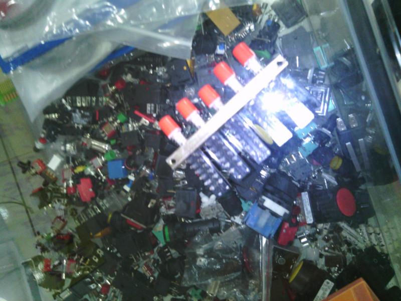 供應(yīng)DVD測(cè)試架音響測(cè)試架