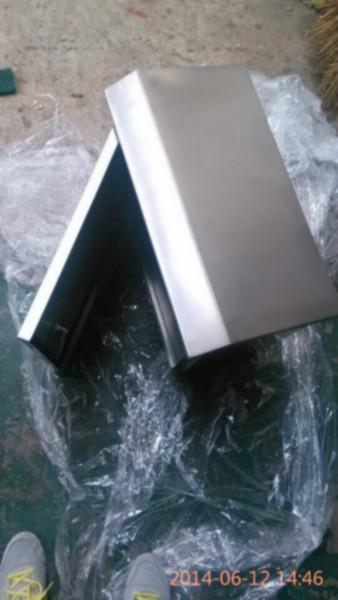 前單門防雨帽控制箱箱體圖片