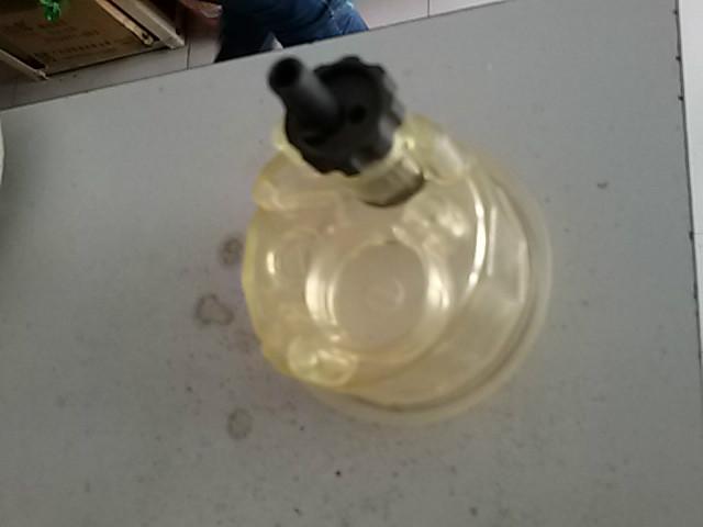 供應(yīng)用于奔馳卡車配件的奔馳卡車油水分離器總成奔馳配件