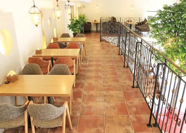 供應(yīng)上海甜品店桌椅甜品店椅子