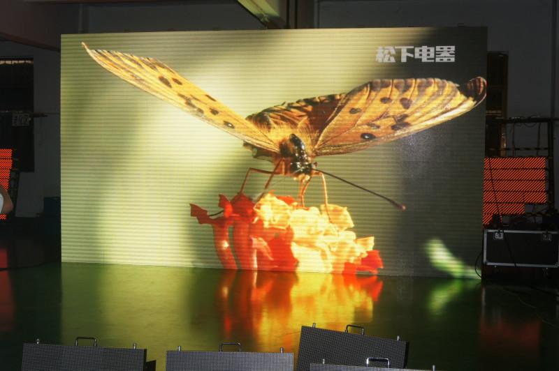 供應(yīng)山西P7.62表貼全彩大屏幕