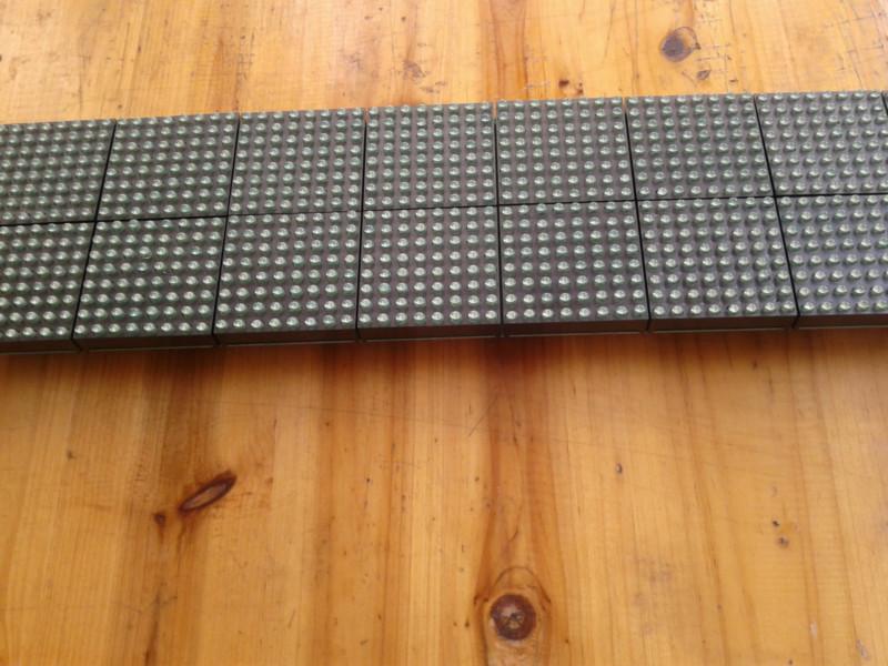 供應F5.0單紅半戶外，p7.62單紅半戶外，F(xiàn)5.0半戶外直插燈單元板批發(fā)商