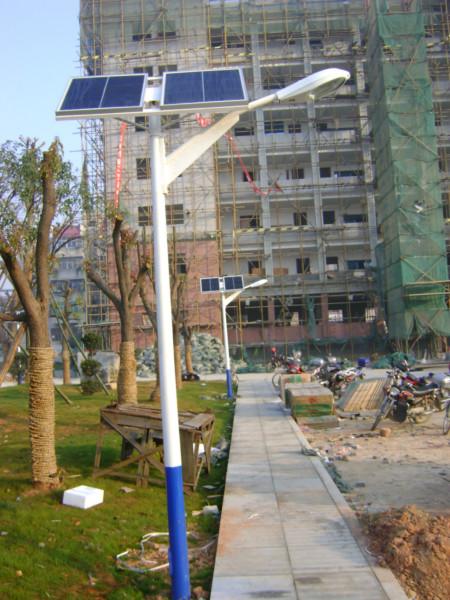 未央?yún)^(qū)太陽能路燈圖片