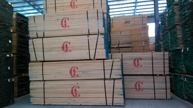 供應(yīng)鞍山紅橡木板材，鞍山紅橡木板材廠家，鞍山紅橡木板材銷售