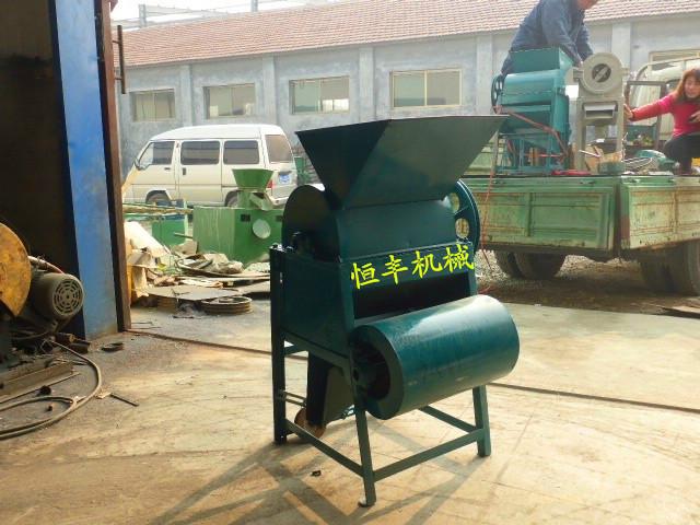 供應(yīng)黑龍江花生脫殼機(jī)家用小型脫殼機(jī)