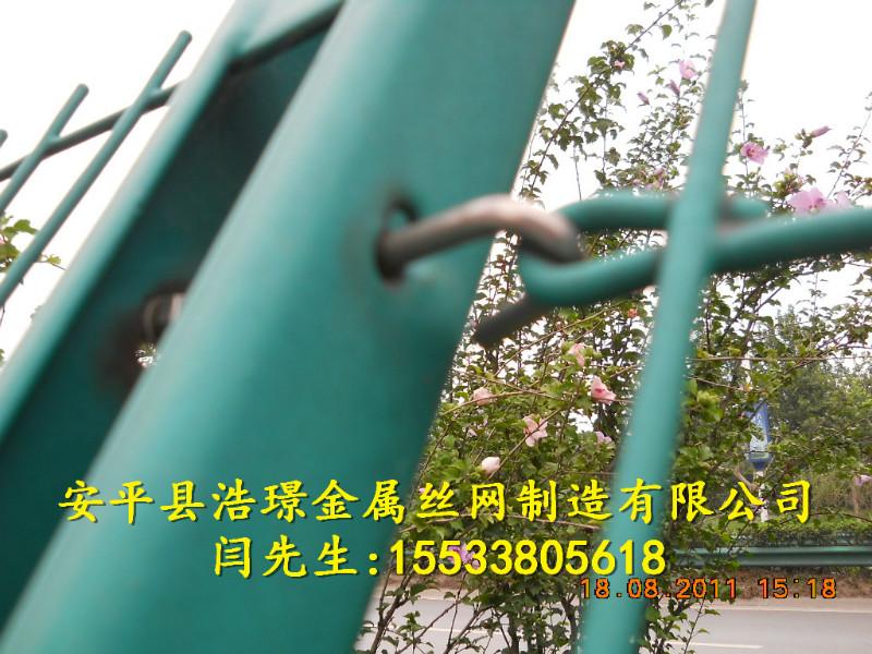 供應機場護欄