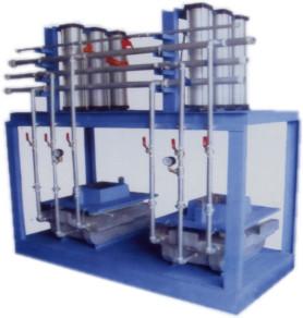 供應(yīng)深圳鑄造臺-單工位澆注臺-鞋廠鑄造臺-鋁模鑄造臺-澆注臺