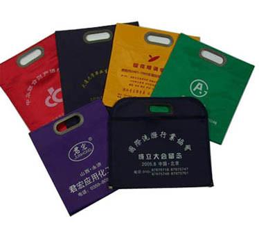 供應(yīng)昆明手提袋定做曲靖購物袋定做大理無紡布袋印字