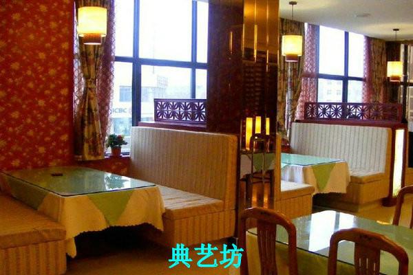 咖啡廳雙人沙發(fā)圖片