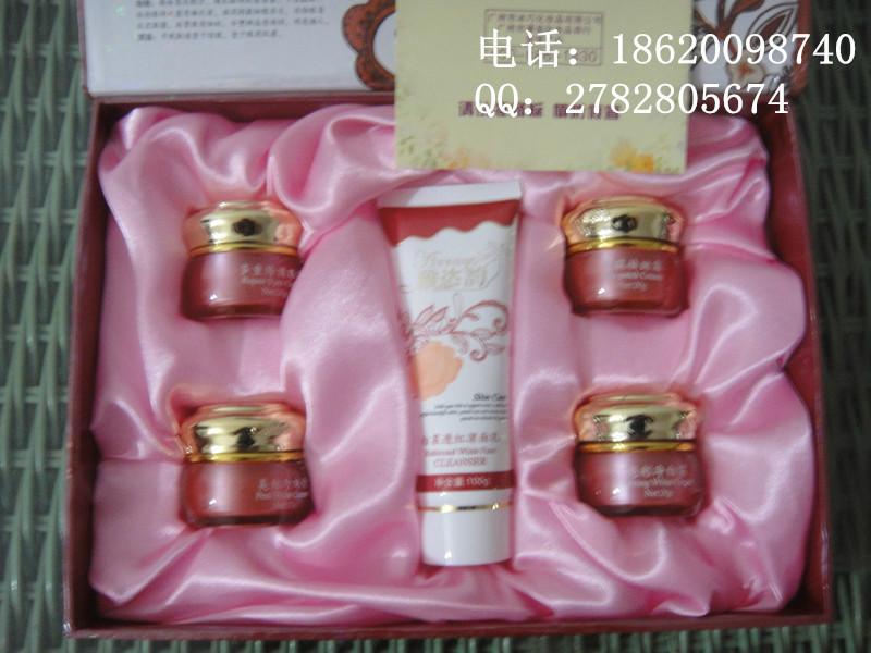 供應(yīng)雅姿韻二合一套裝公司直營(yíng)