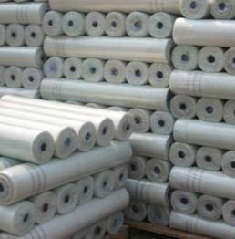 供應(yīng)江蘇耐堿玻纖網(wǎng)格布現(xiàn)貨，耐堿玻纖網(wǎng)格布廠家13056256080