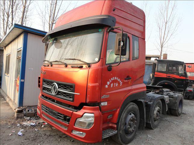 供應(yīng)東風(fēng)*前松后四340馬力半掛車