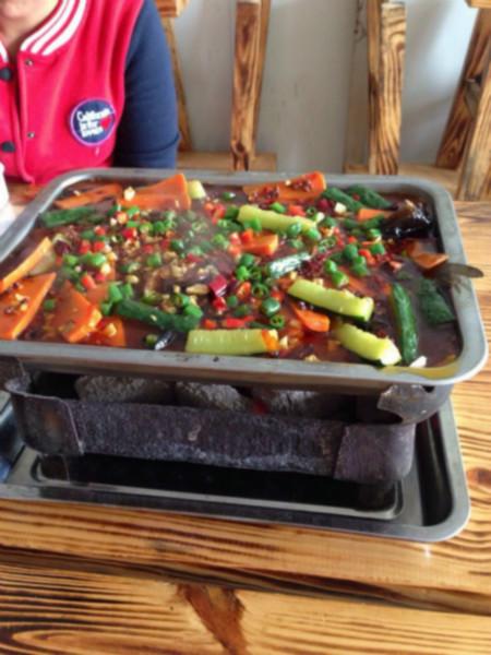 萬(wàn)州烤魚(yú) 重慶烤活魚(yú)培訓(xùn) 烤魚(yú)鍋底配方制作培訓(xùn)