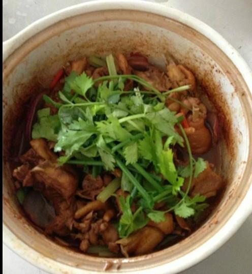 寶安重慶雞煲王技術(shù)培訓(xùn) 香辣雞煲王做法大全 深圳雞煲王專業(yè)培訓(xùn)基地