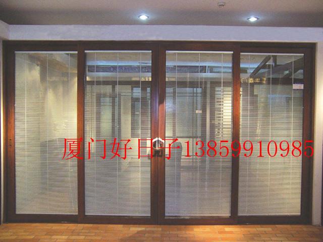 供應廈門海滄封閉陽臺效果圖，廈門海滄封閉陽臺用什么材料好，廈門海滄