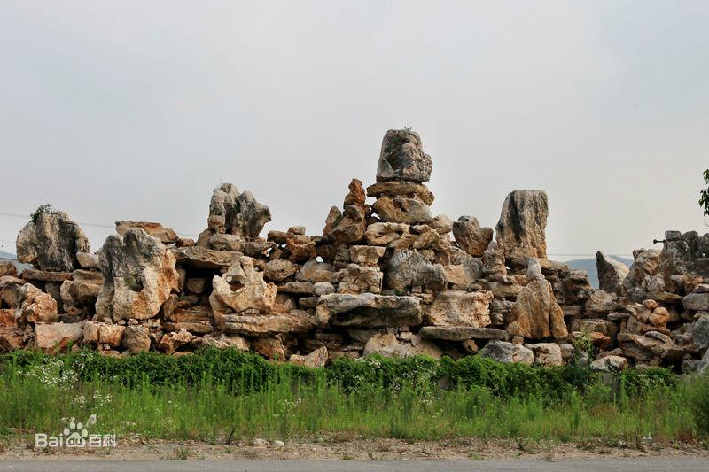 上海太湖石假山定做圖片