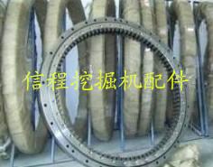 日立挖掘機(jī)回轉(zhuǎn)支承圖片