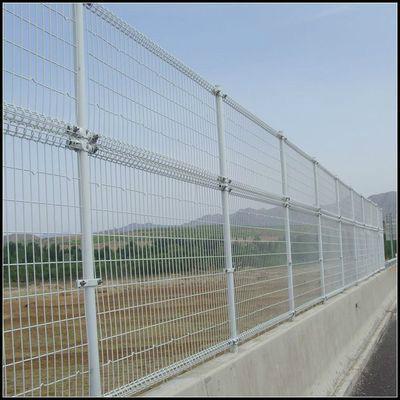 供應(yīng)雙圈防護(hù)欄網(wǎng)系列