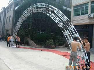 蝴蝶桁架廠家圖片