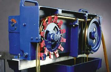 供應(yīng)CBCY撇油機廠家?guī)狡灿蜋C價格