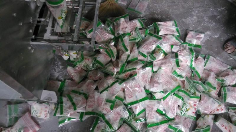 供應(yīng)淀粉*包裝機(jī)價(jià)格，山東淀粉*包裝機(jī)價(jià)格，臨沂淀粉包裝機(jī)報(bào)價(jià)