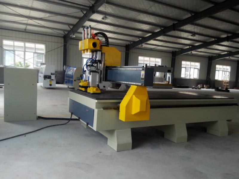 河南品牌雕刻機(jī)圖片