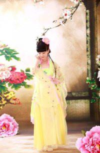 供應讓孩子學習芭蕾舞變成氣質(zhì)小美女