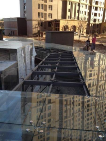 玻璃雨棚圖片/玻璃雨棚樣板圖 (4)