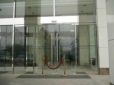 供應(yīng)玻璃門，玻璃門價格，玻璃門安裝