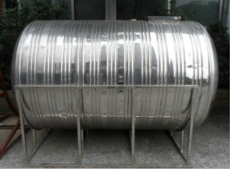 供應深圳寶安/福永/沙井不銹鋼水箱