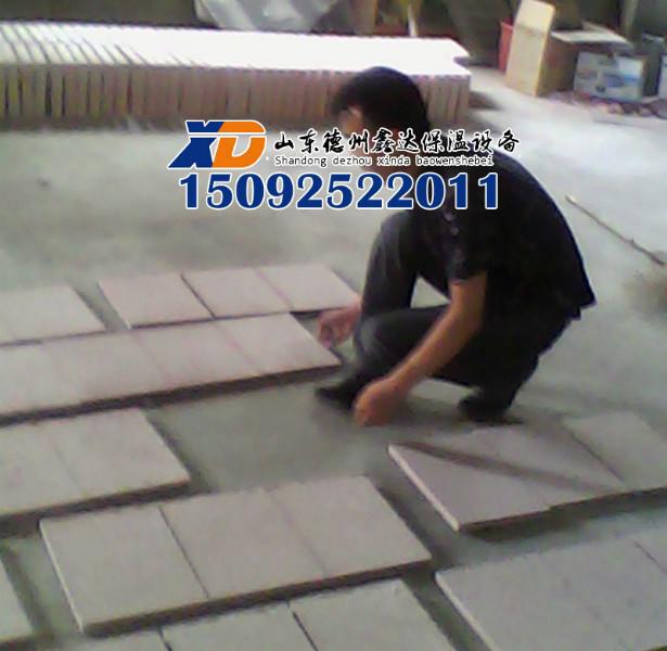 供應(yīng)山東寧津鑫達/珍珠巖門芯板設(shè)備廠
