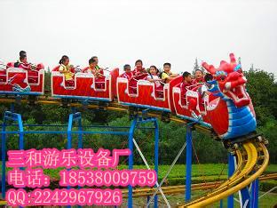 三和游樂設(shè)備廠家火爆價格直銷 滑行龍 新型兒童游樂設(shè)備滑行龍