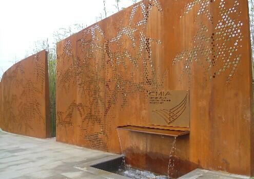 供應上海鐵紅色銹蝕鋼板/紅色幕墻用批發(fā)零售價格歡迎來電