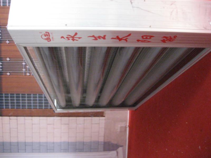 供應(yīng)陽(yáng)臺(tái)壁掛式太陽(yáng)能