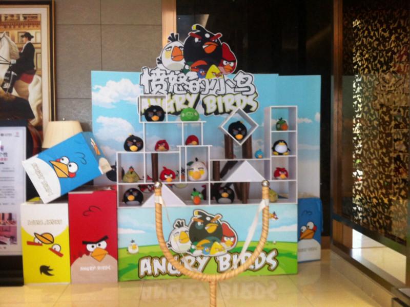 供應(yīng)現(xiàn)場互動游戲物料等