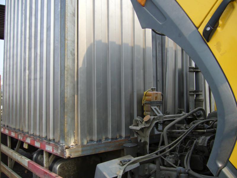 北京貨廂維修，快遞貨廂維修報(bào)價(jià)，物流貨廂維修點(diǎn)