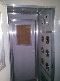 安民殺菌機(jī)風(fēng)淋室圖片