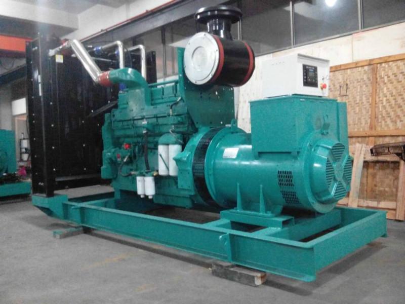 供應(yīng)重康KTA19-G4柴油發(fā)電機(jī)組