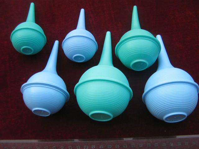 供應(yīng)PVC洗耳球吸水球醫(yī)用氣吹洗耳球