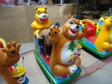 供應(yīng)熊大光頭強(qiáng)三合一投幣搖搖機(jī)貨到付款