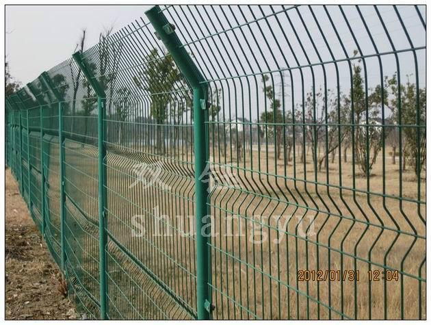 供應(yīng)呼市 包頭網(wǎng)圍欄_雙邊絲網(wǎng)圍欄便宜 更實(shí)用