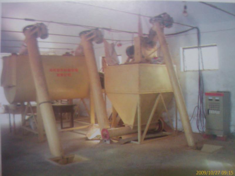 供應(yīng)臥式五路飼料加工機(jī)組，臥式五路飼料加工機(jī)組*出售