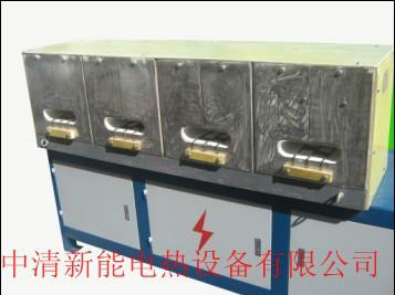 供應扁鋼透熱爐現(xiàn)場加熱工件圖