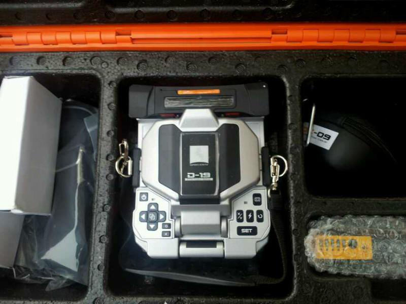 帶狀光纖熔接機(jī)圖片/帶狀光纖熔接機(jī)樣板圖 (3)