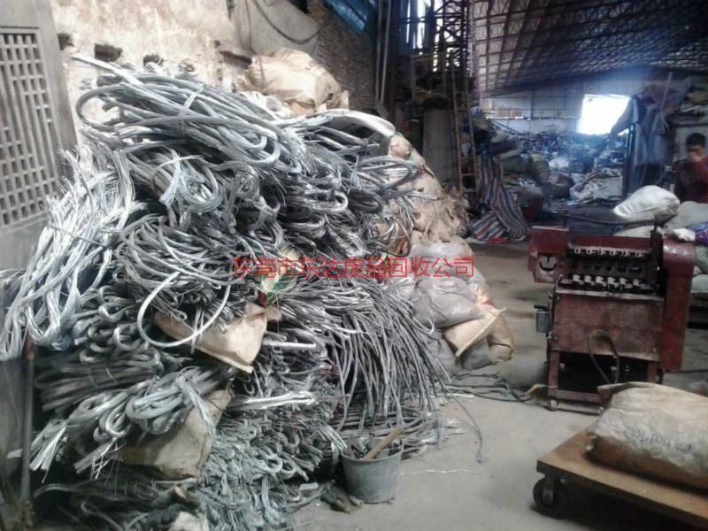 供應(yīng)東莞廢電纜回收，東莞厚街專業(yè)廢電纜回收公司找東達(dá)！